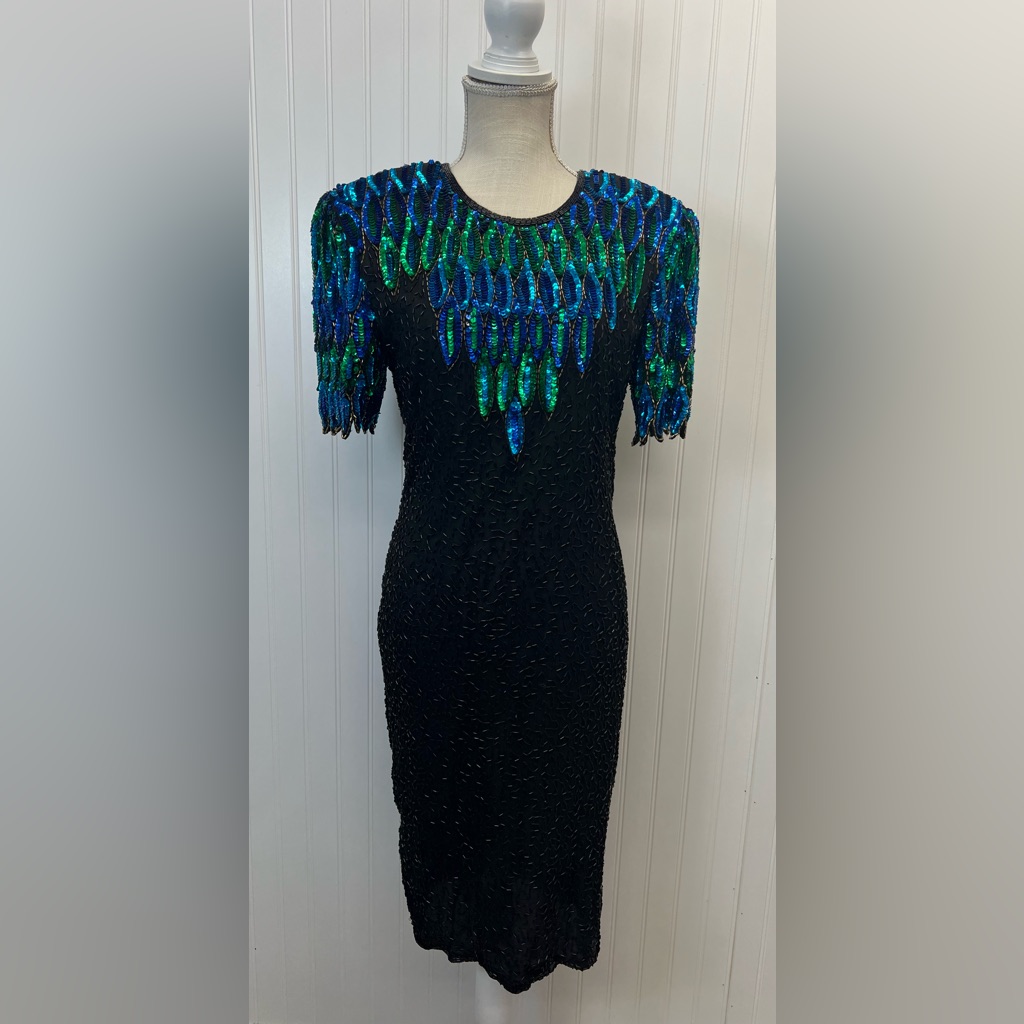 Vintage Stenay 100% Silk Beaded And Sequined Cocktail Dress Keyhole Back Sz 8